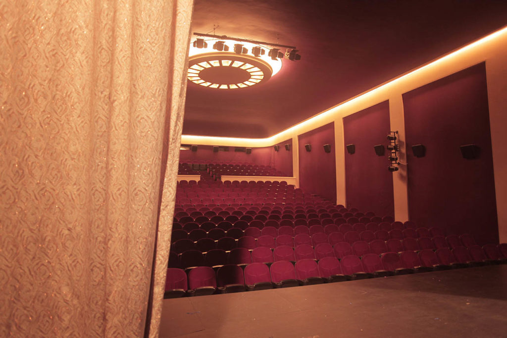 Galeria - Kino Teatr Apollo